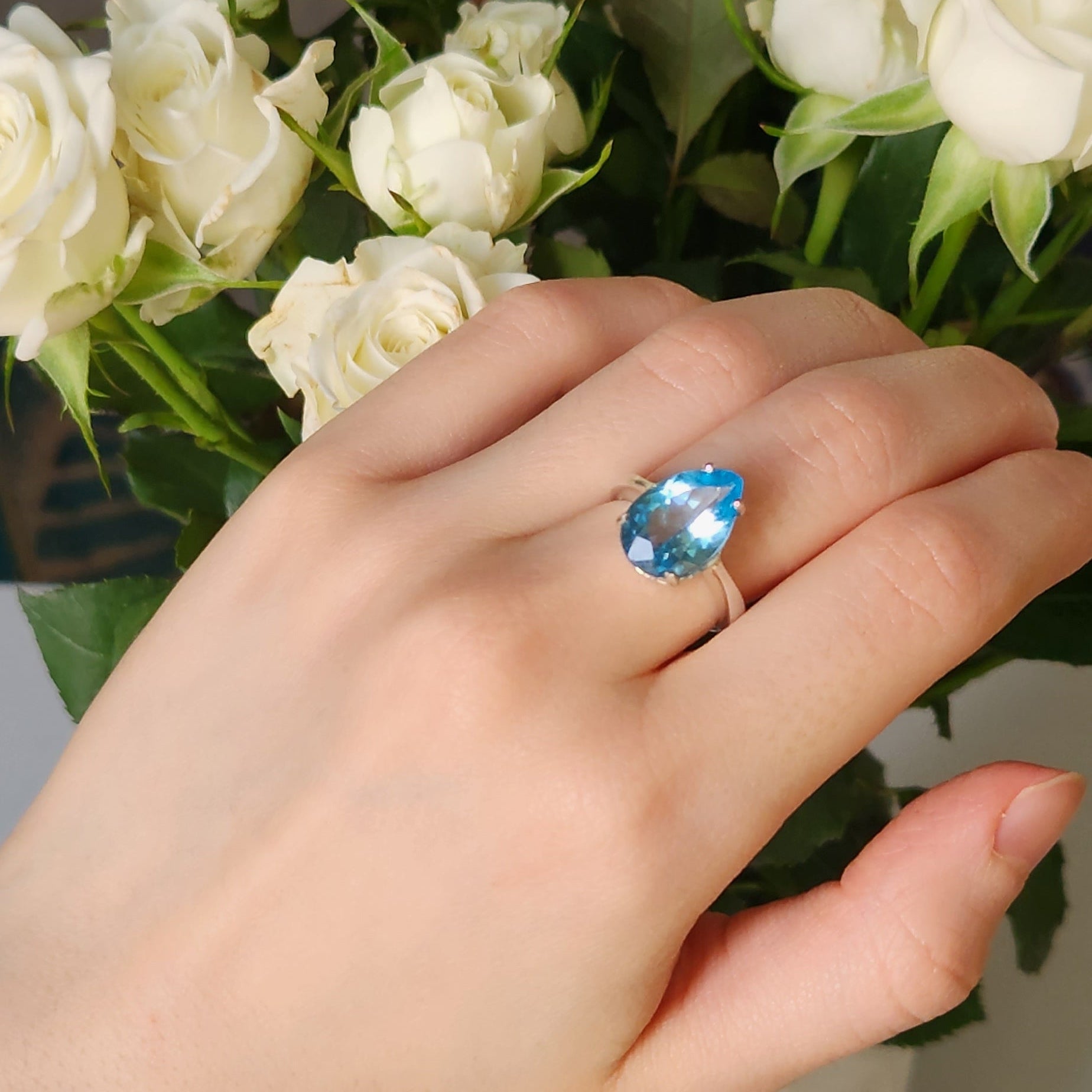 SEVGI JEWELS BLUE TOPAZ STERLING SILVER RING 
